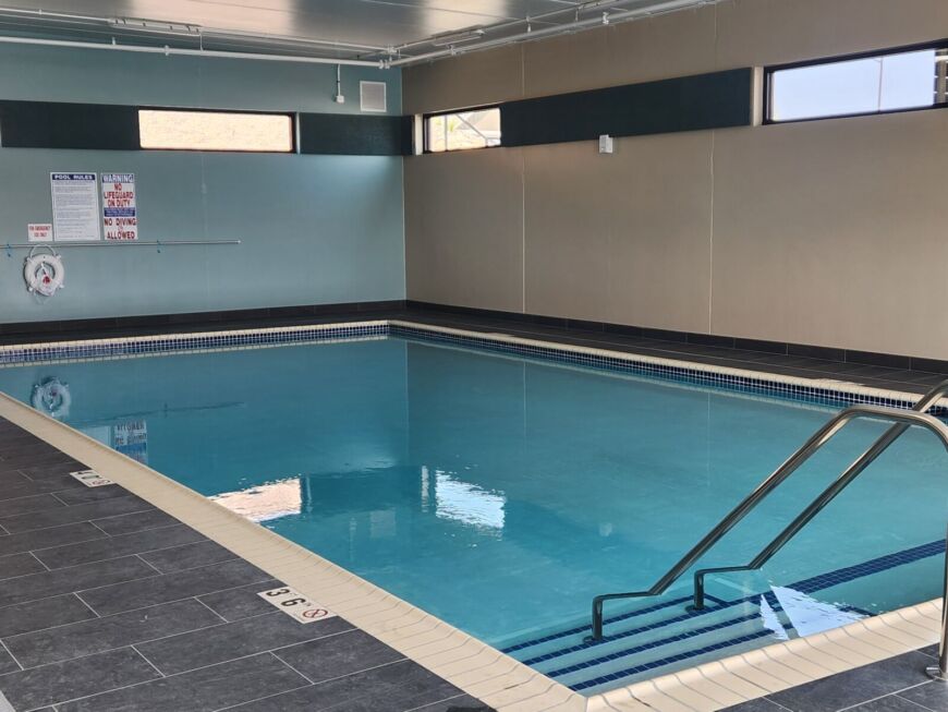 Siesta Hills indoor heated pool for year-round swimming in Mankato Minnesota community